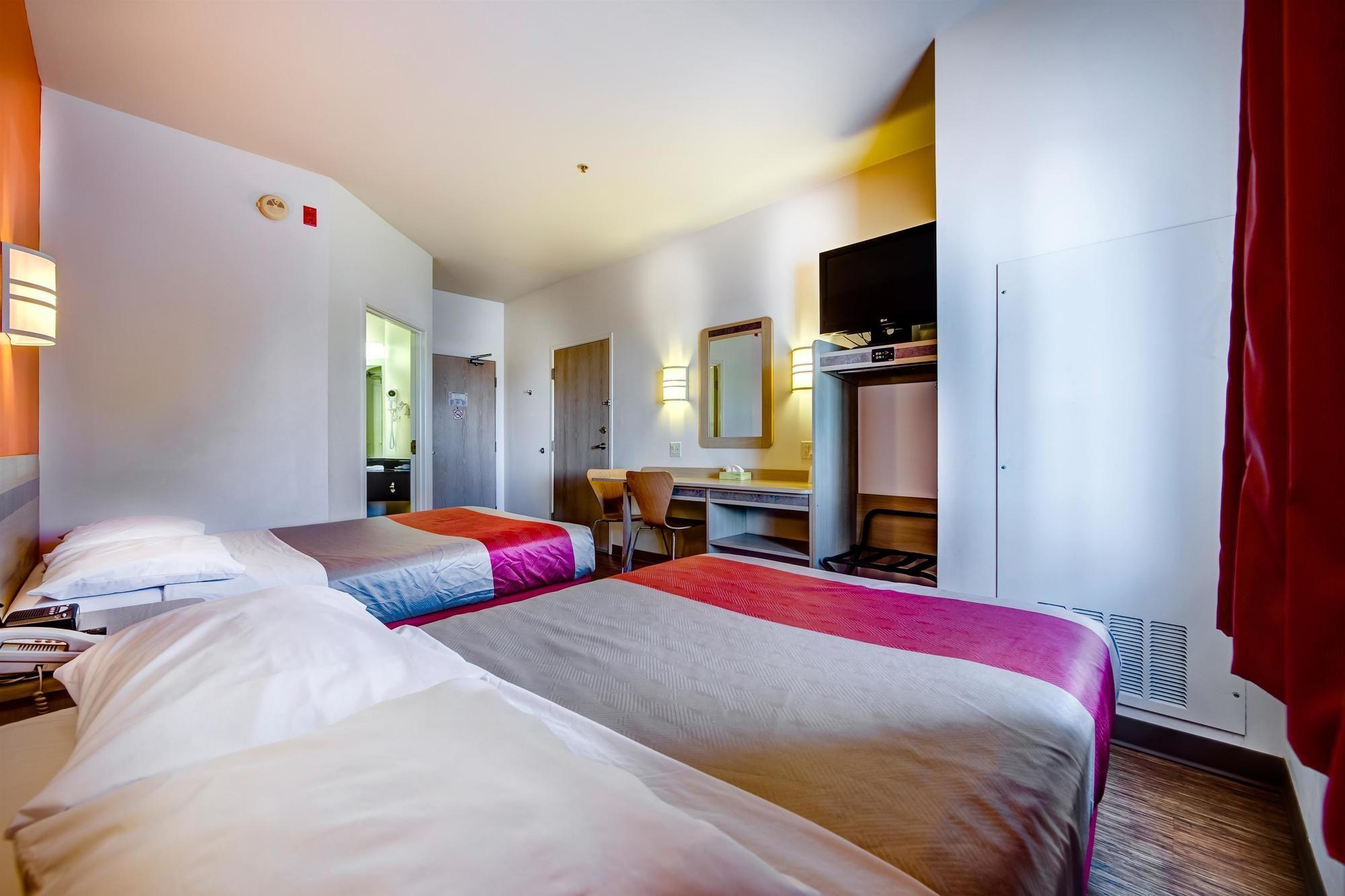 Motel 6-Burlington, On - Toronto West - Oakville Eksteriør billede