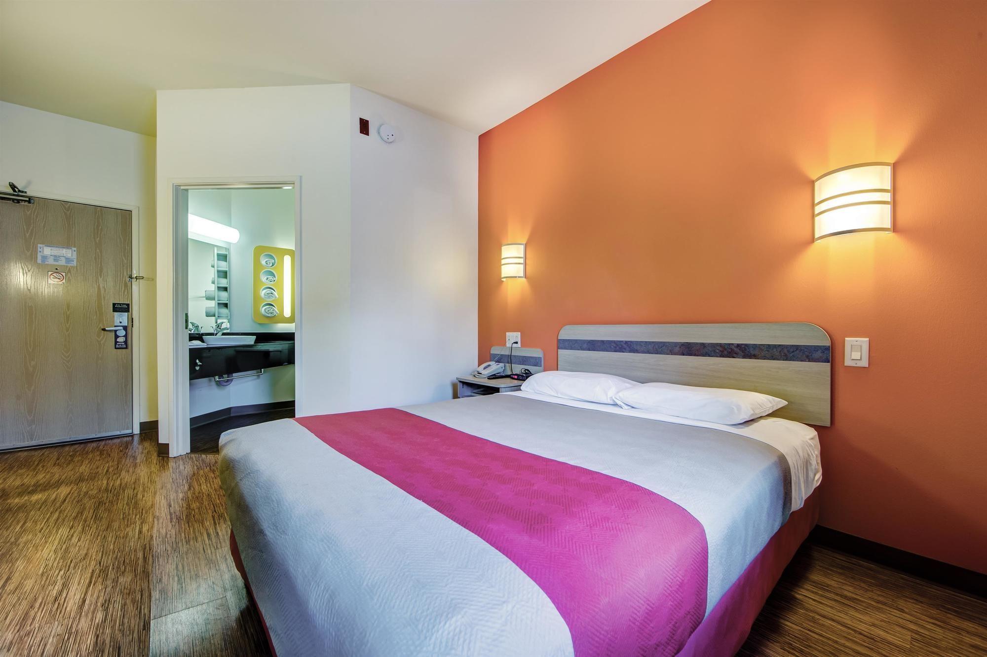 Motel 6-Burlington, On - Toronto West - Oakville Eksteriør billede